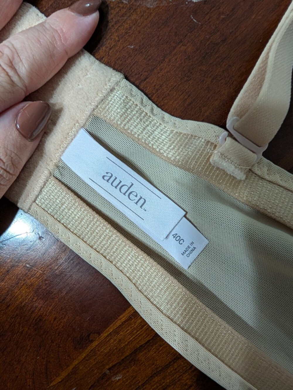 Auden 40C Convertible Strapless Nude Bra - Picture 5 of 5